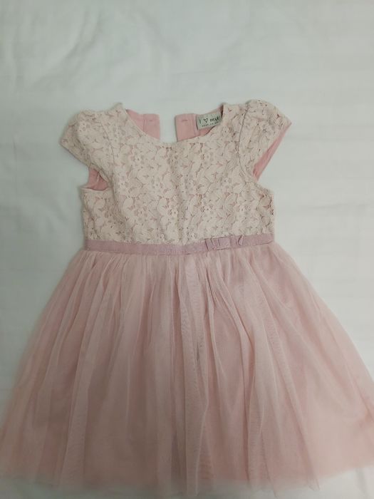 Продам пакет вещей для девочки