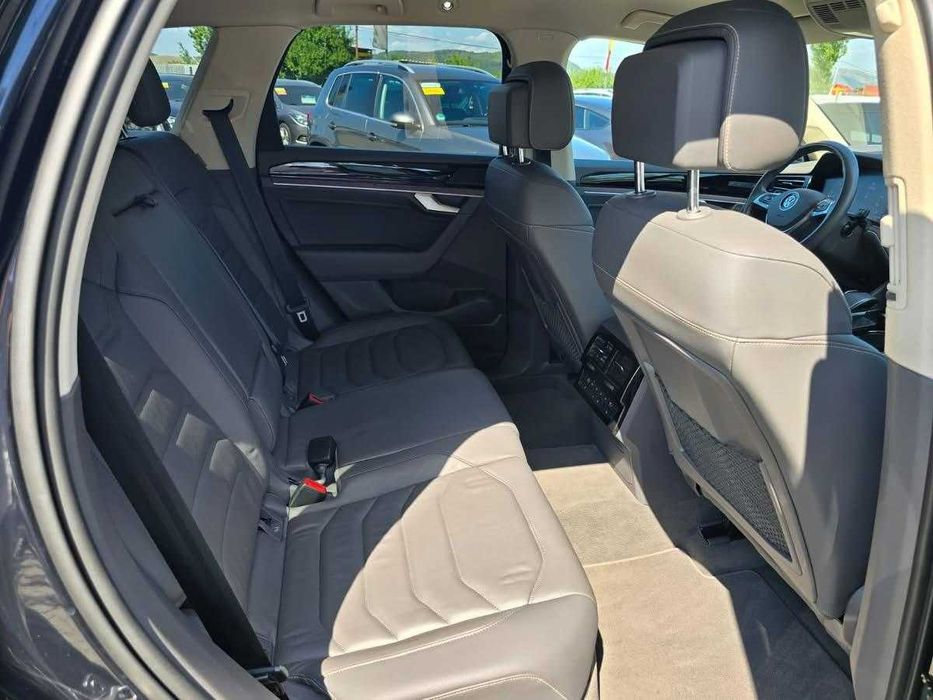 VW Touareg 2019 CR, Masaj+Ventilatie+Incalzire leasing