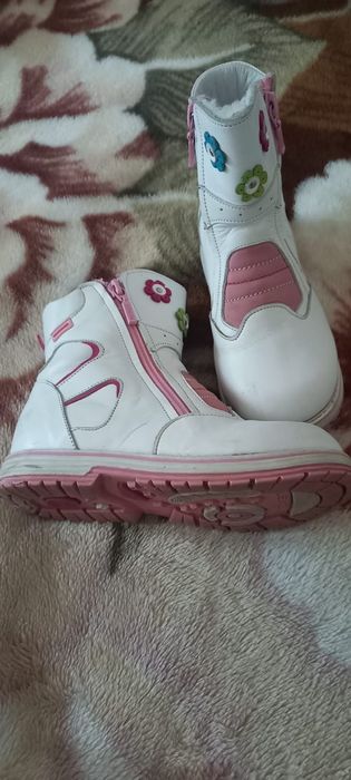 Сапожки детские.