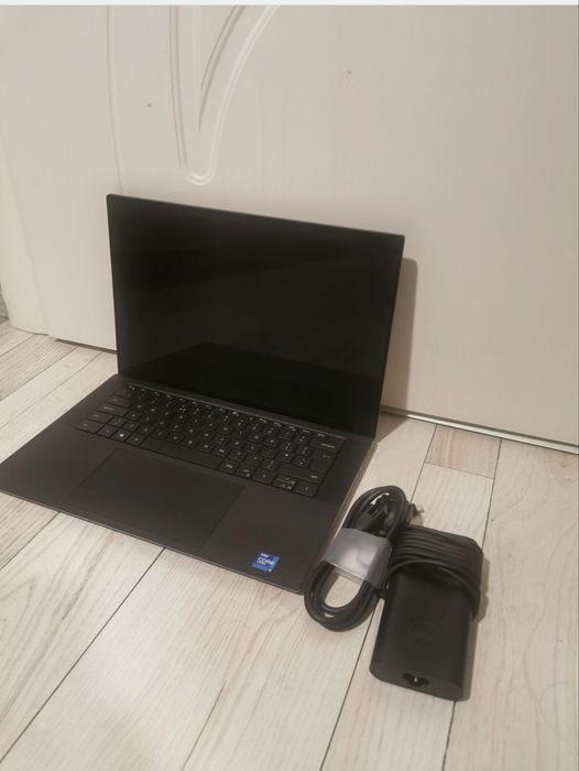 Dell precision 5560