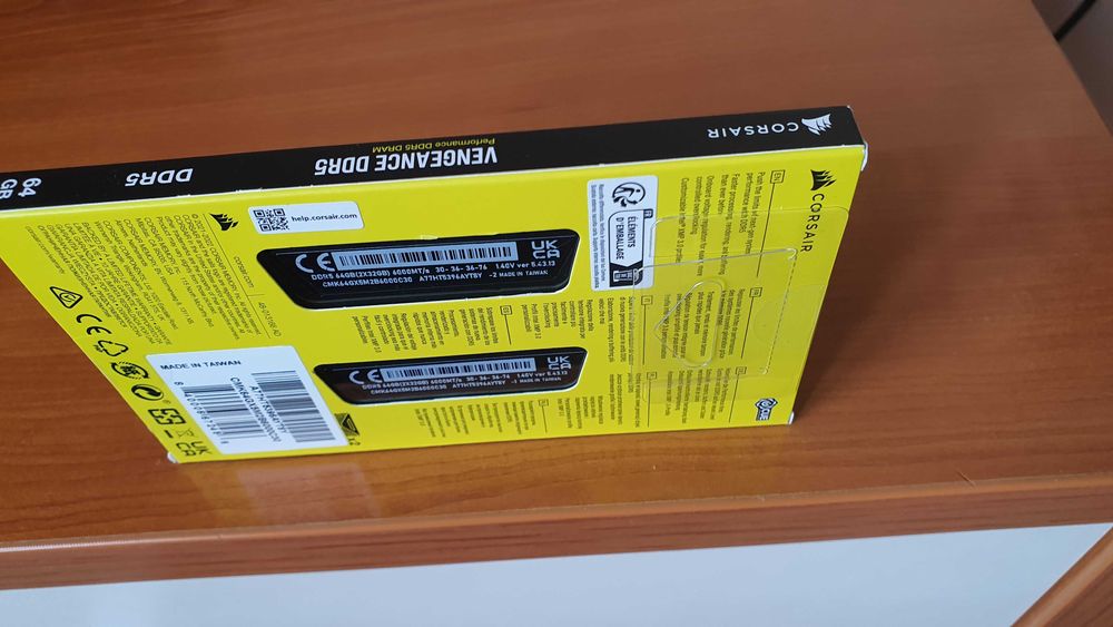 Нова памет RAM Corsair 64GB (2x32GB), DDR5, 6000MT/s, CL 30