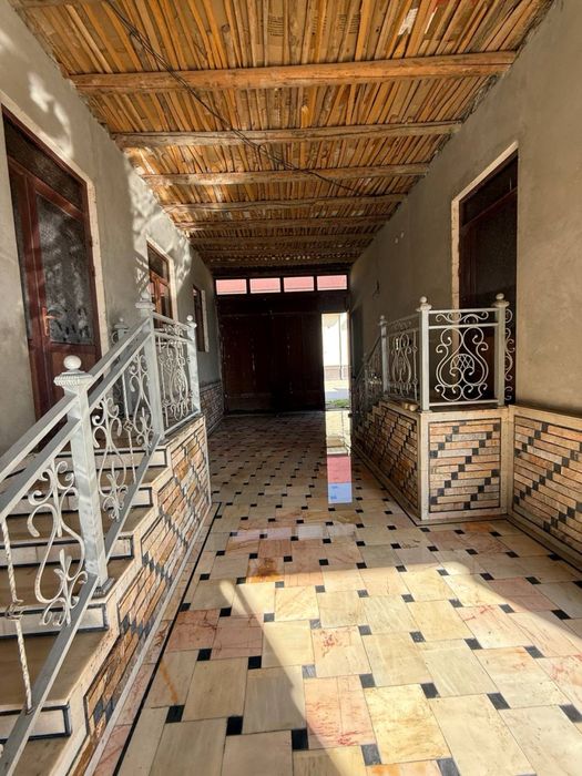 Навоий, кармана ески шахарда курилган участка сотилад