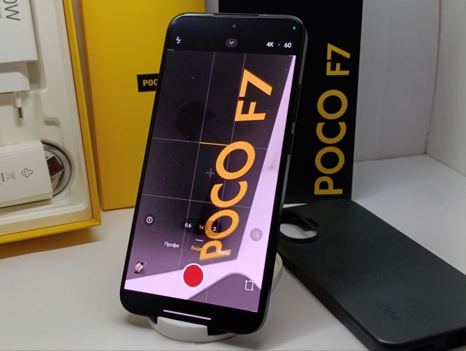 Xiaomi POCO F7 12/512GB