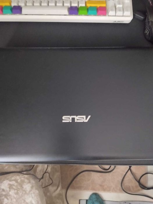 продам ноутбук  asus