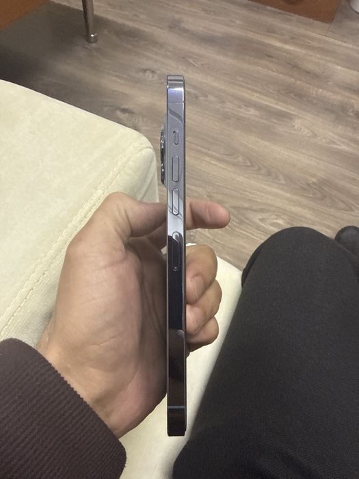 iPhone 13про макс