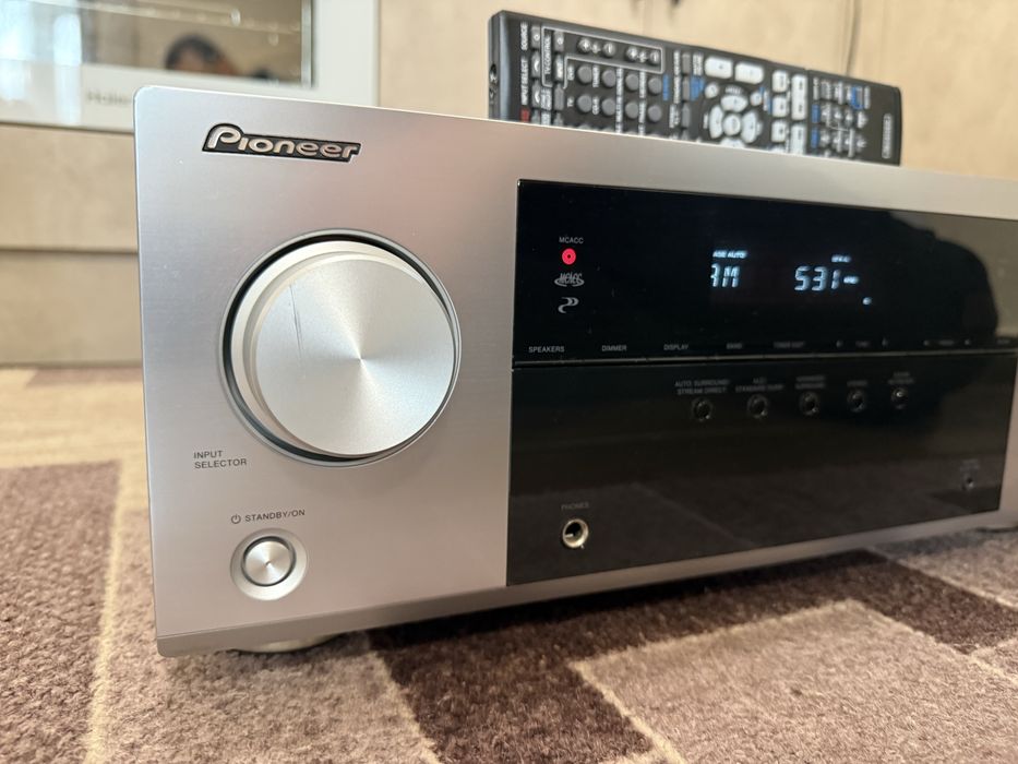 Pioneer VSX-422 resiver