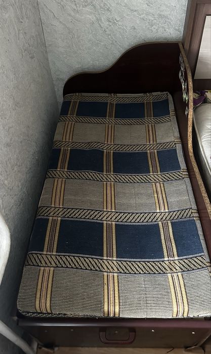 Детская кровать.