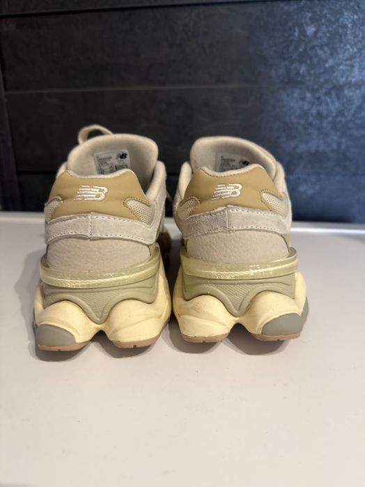 Дамски маратонки New Balance U9060JAM, оригинални, размер 36 EU