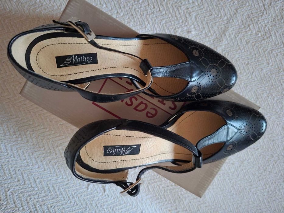 Pantofi piele dama, marimea 38