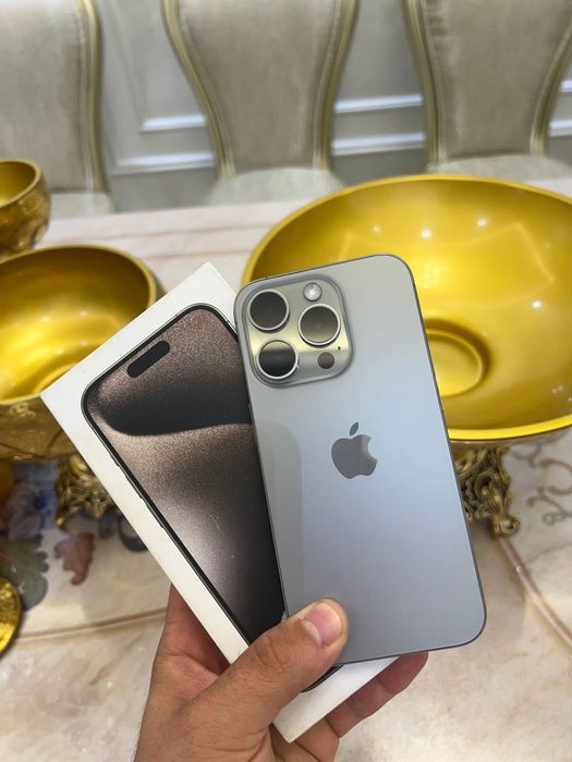 Iphone 15 pro srocha