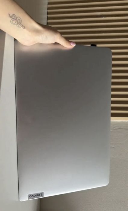 Продам ноутбук Lenovo