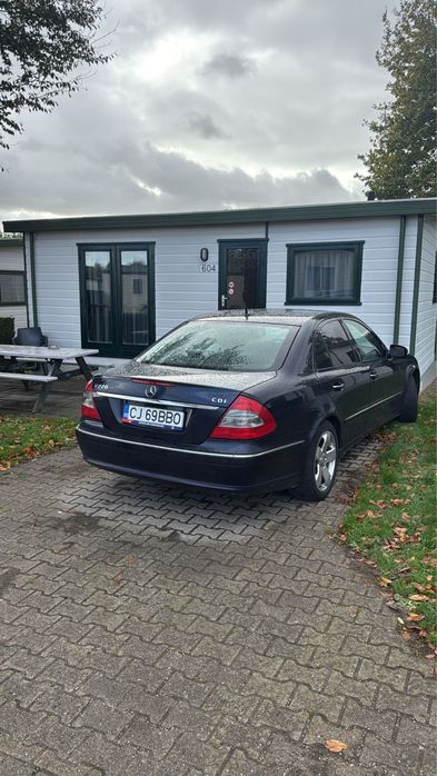 Vând mercedes E220 W211 Face lift