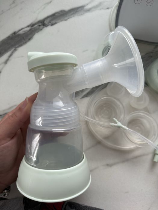 Електрическа двойна помпа за кърма Kikkaboo Libra