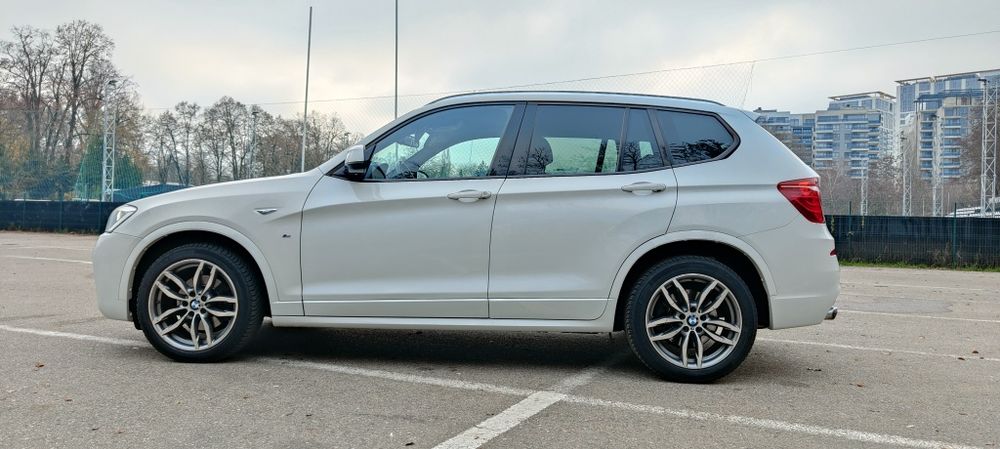 BMW X3 xdrive 2.0d  pachet M