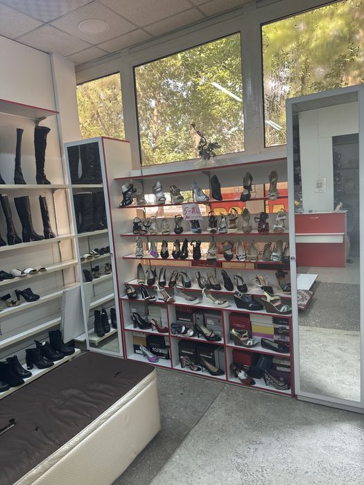 Полки для магазина