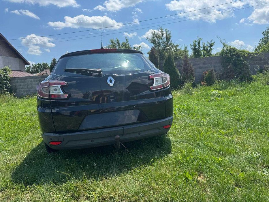 RENAULT Megane 2011 — imagine 3