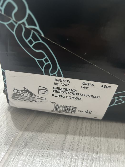 Versace Chain Reaction Black Flower