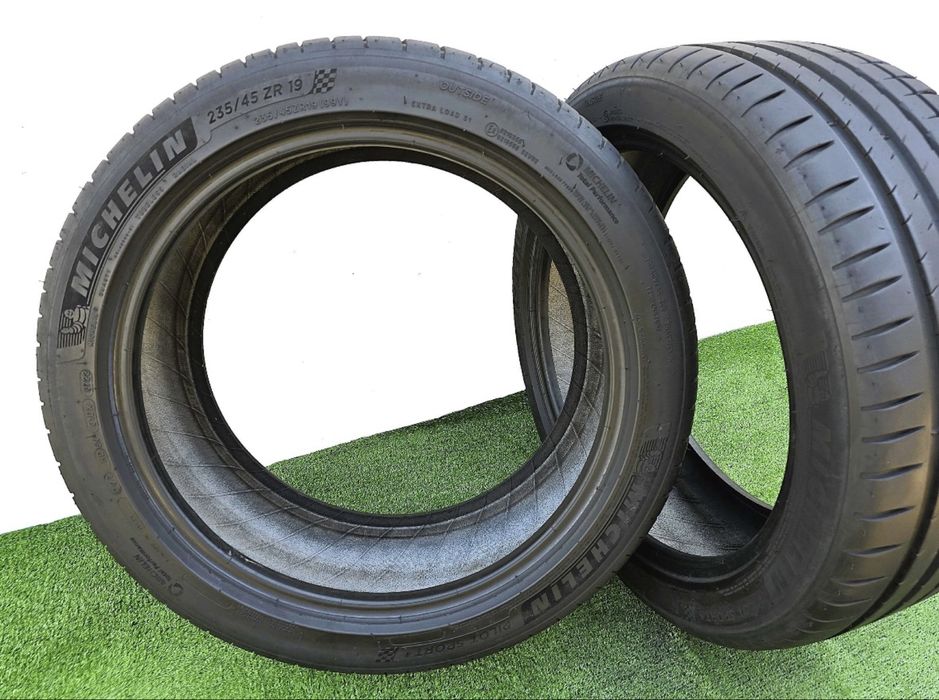 MICHELIN Pilot Sport 4, 235/45/19