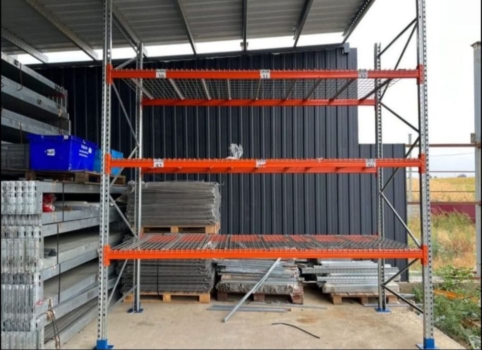 Rafturi metalice industriale