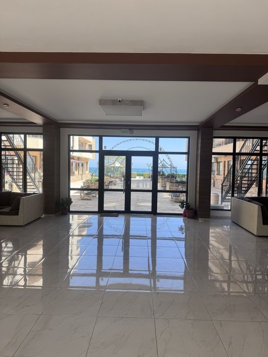 Продава се Двустаен апартамент в с. Равда, Област Бургас - 60 кв.м за 1384 €/кв.м - Снимка #2