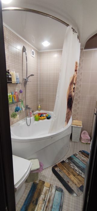 Продам Трёхкомнатную квартиру