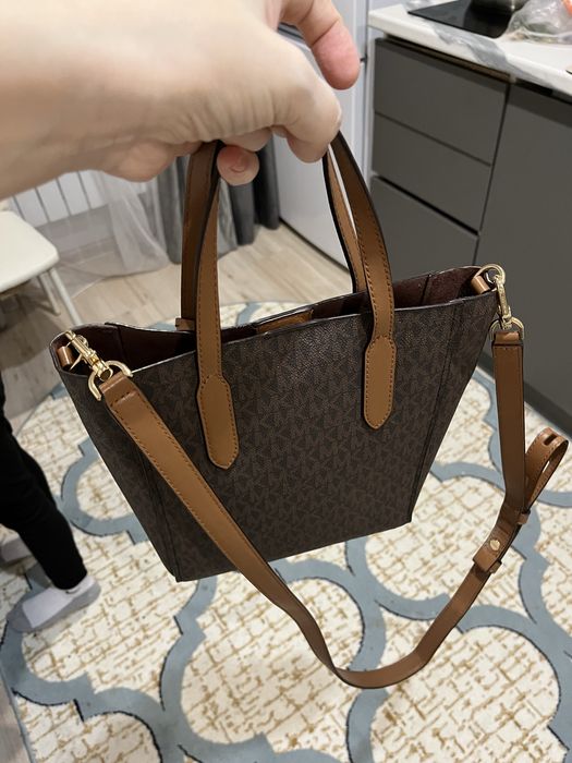 Продам сумку Майкл Корс