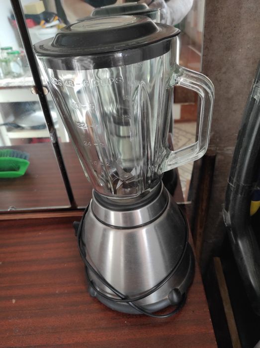 Продам блендер LG