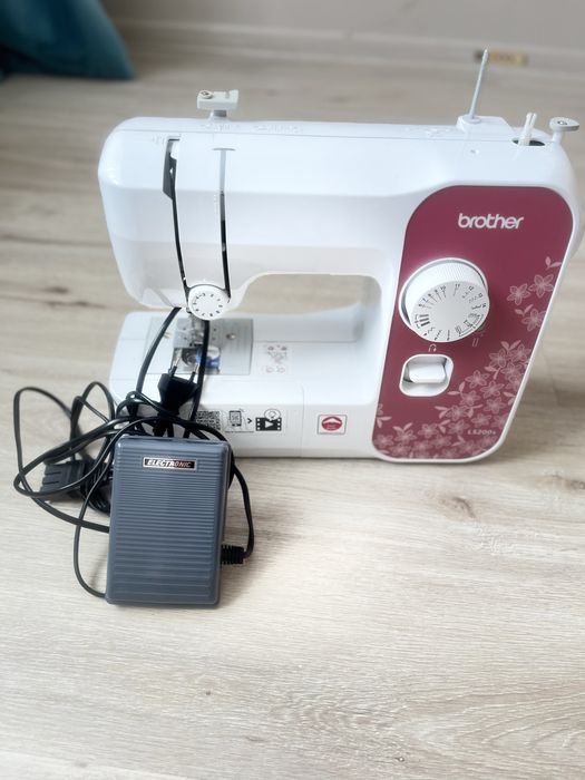 Швейная машина