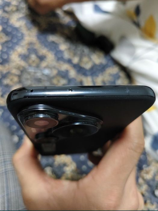 Xuave pura 70 pro срочно сотилади полный комплект состояния новая