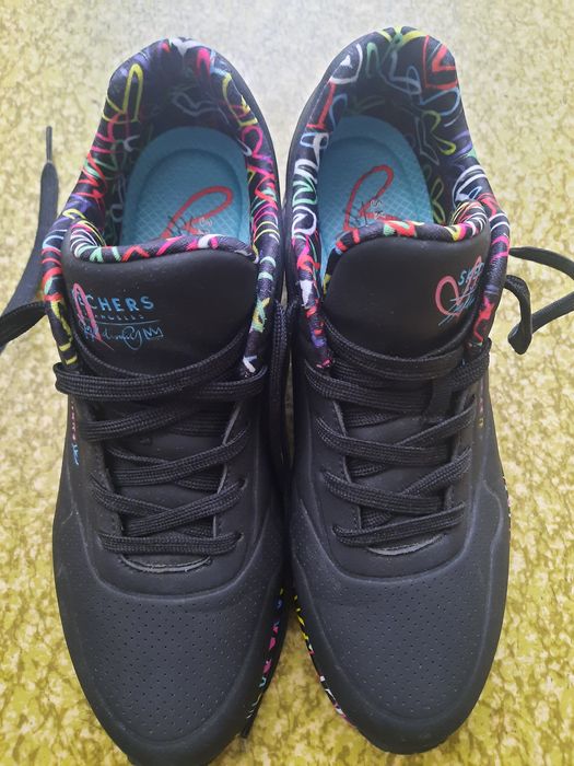 Маратонки Skechers