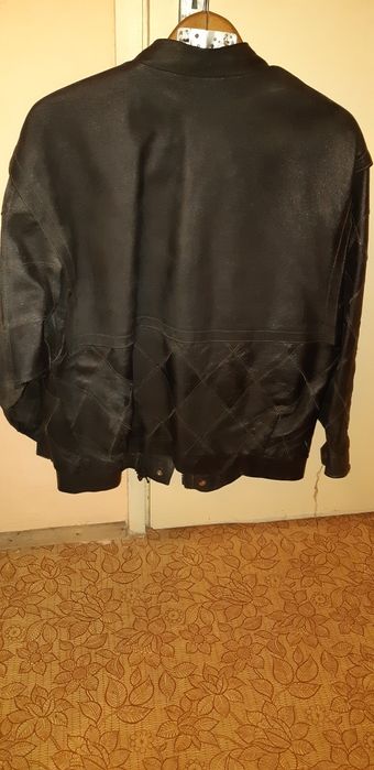 Яке от естествена кожа