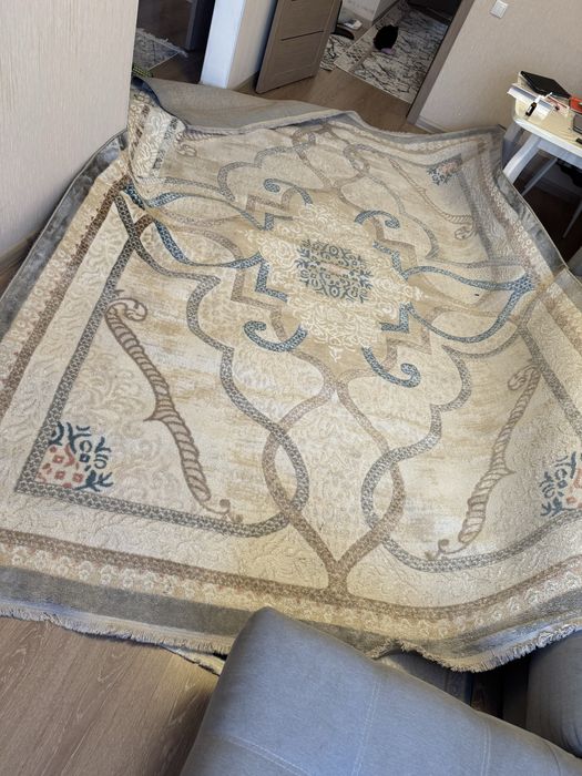 Отличный ковер 2,50х3,50