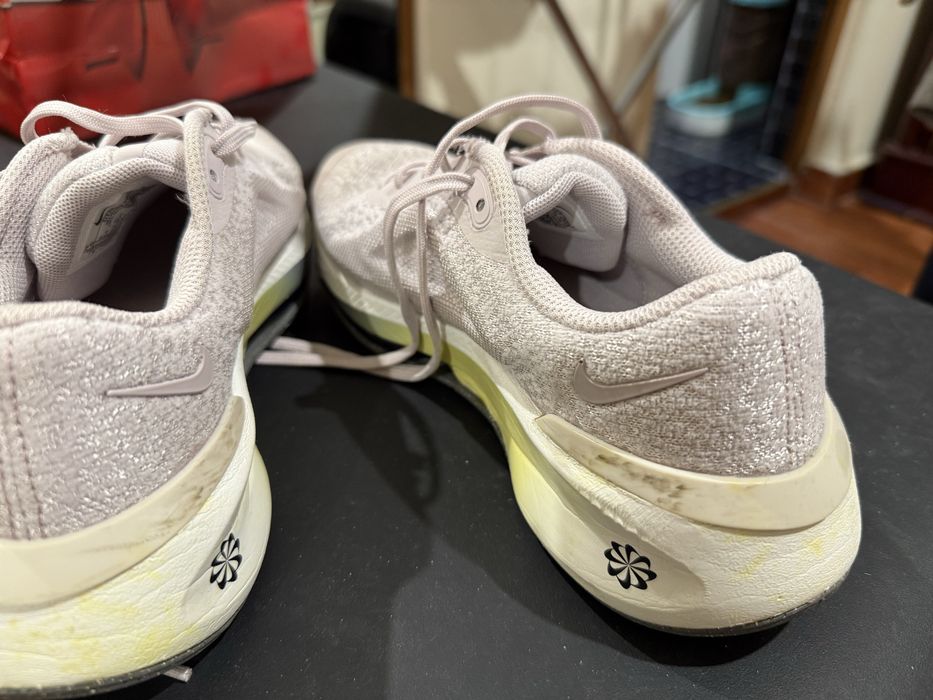 Маратонки Nike versair