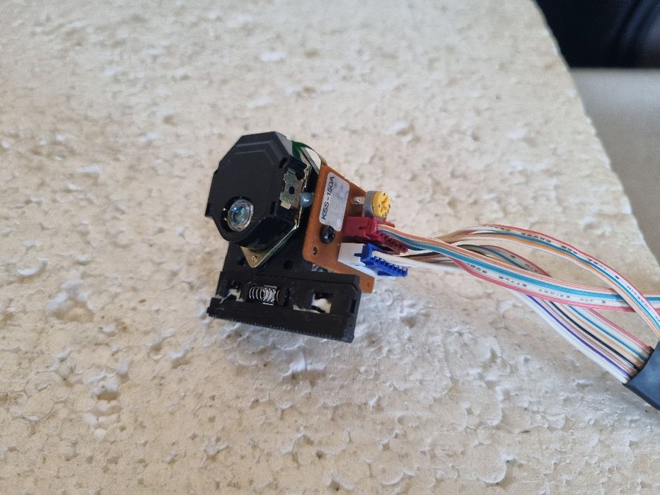 Laser Optic Original Sony KSS-150A. Perfect functional. Impecabil.