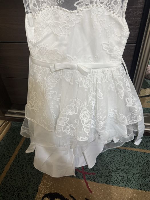 Поатье нарядное для девочек