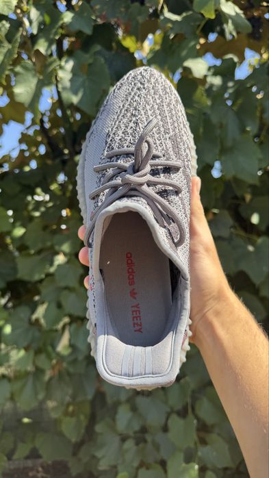 Adidas Yeezy 350v2 Beluga 2.0