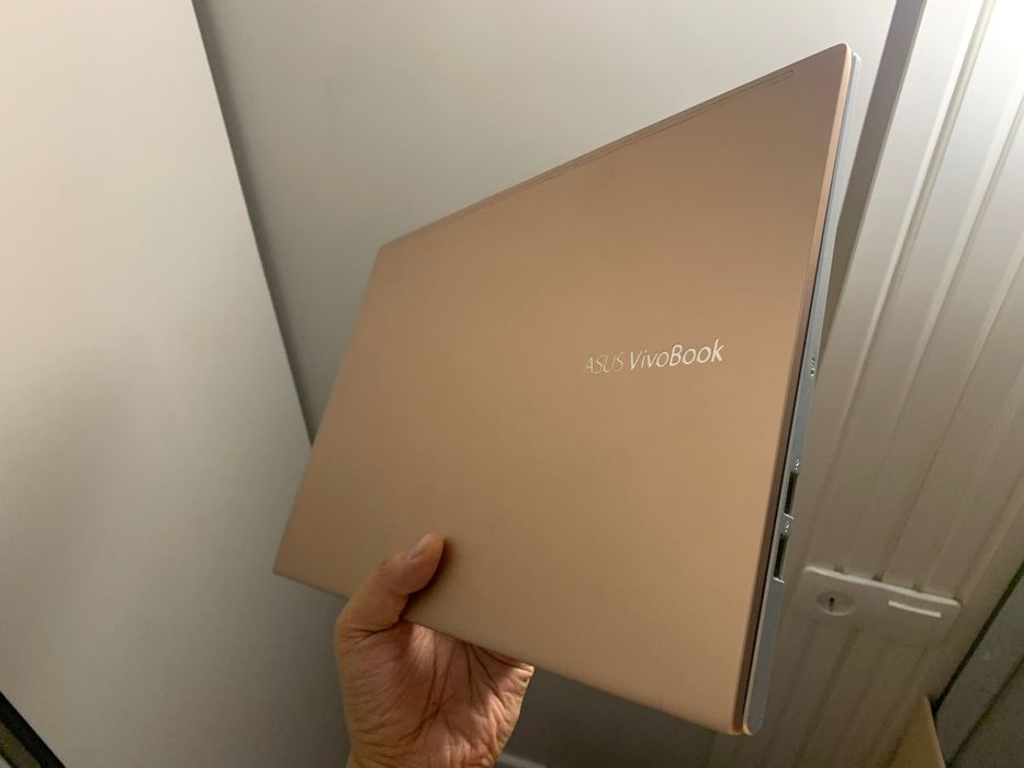 Продам ноутбук asus vivobook K513e