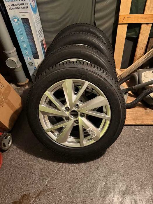 Roti NOI R17 PASSAT B8,Audi Q2,A3,A4,Golf,Troc,Octavia 215 55r17 IARNA