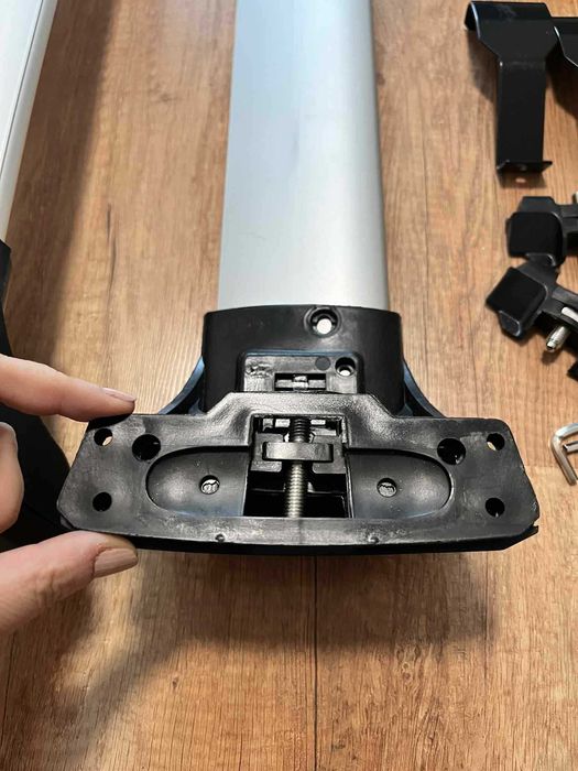 Багажник напречни греди алуминиеви за Toyota Avensis