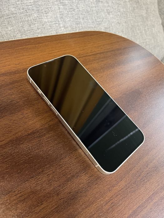 Продам iphone 14 128г