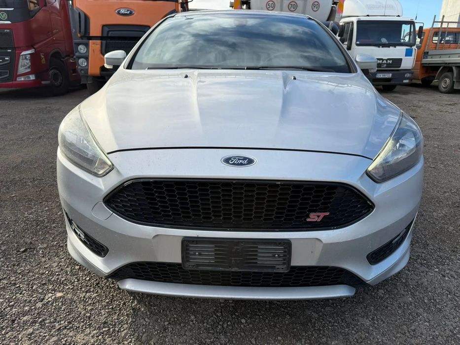 Dezmembrez / Dezmembrari / Piese  Ford Focus MK3 Facelift Pachet ST 1.5TDCI XWDB 2014-2020