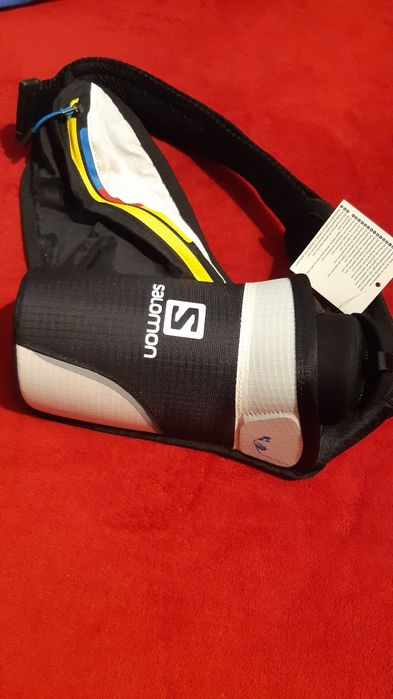 Vând centură pentru hidratare SOLOMON