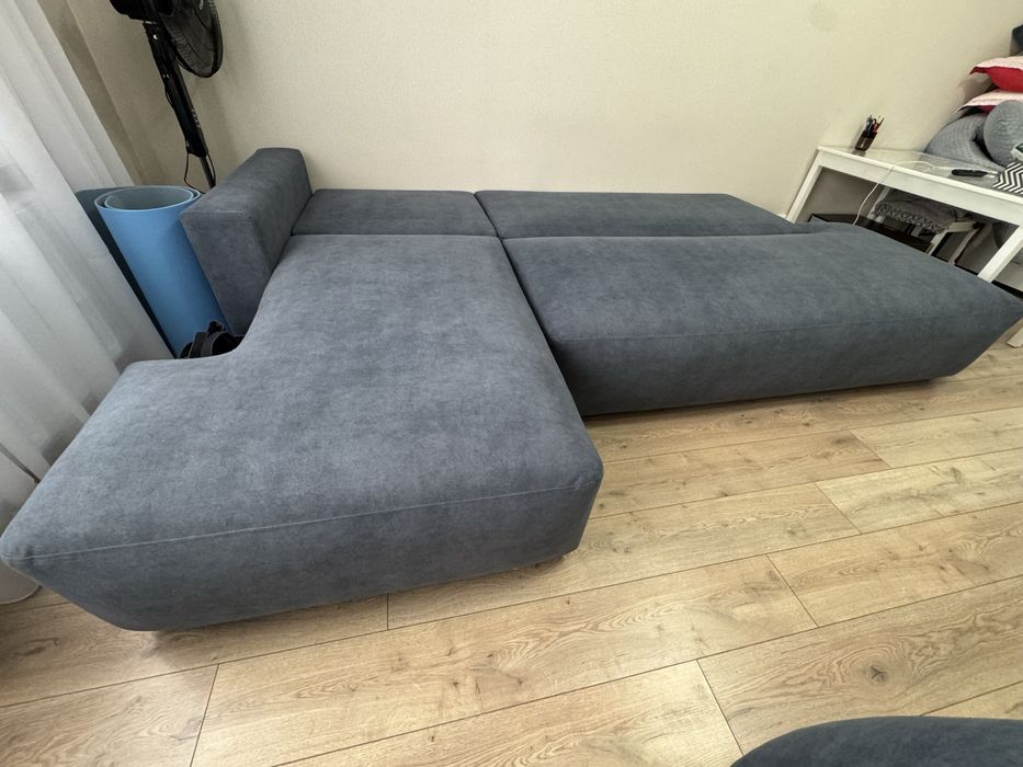 Продается диван в отличном состоянии. Только самовывоз