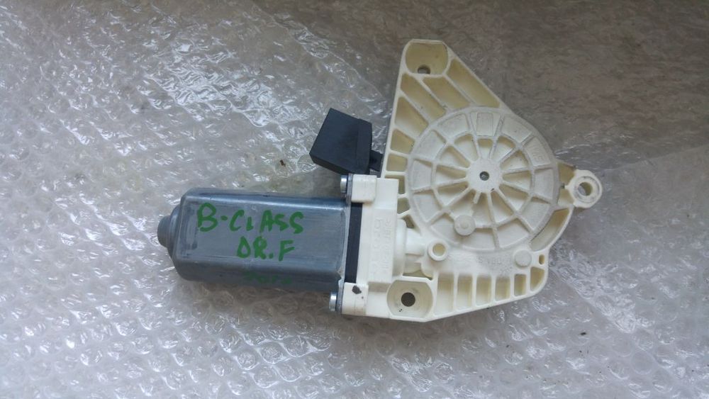 motoras macara usa dreapta fata mercedes b-class w245 a1698204442