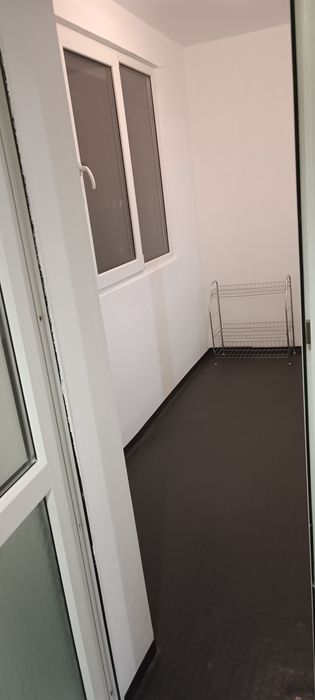 Продава двустаен апартамент Перник кв.Изток