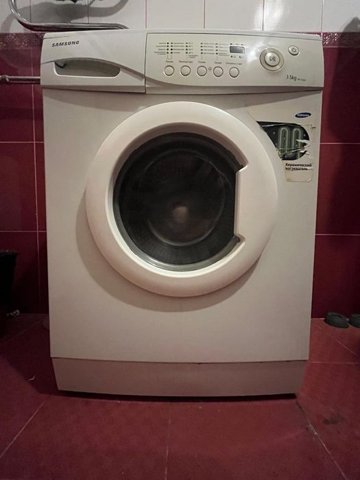 Продам стиральную машинку Samsung