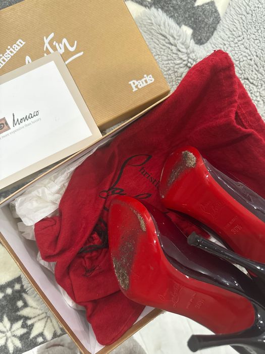 Токчета на Louboutin