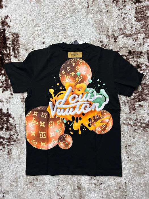 Woow vinde tricouri noi barbatesti