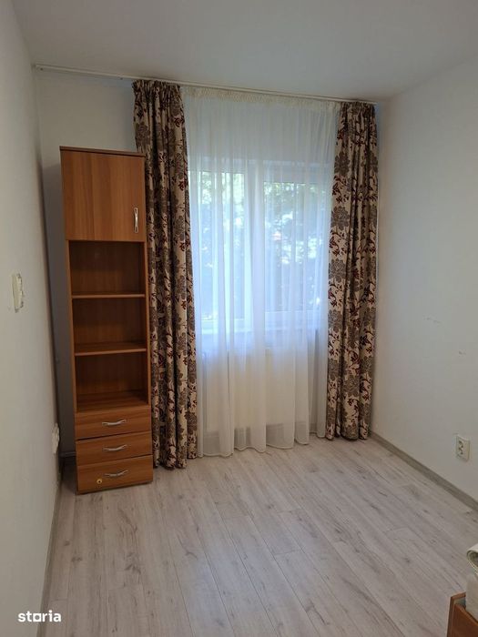 Apartament trei camere, et. 3/4, C-tin Brâncuși-Curtea de Apel