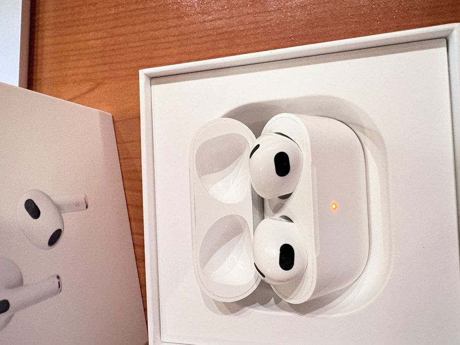 Apple AirPods 3 MagSafe - оригинални